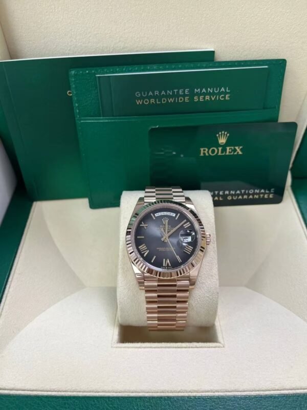Rolex Day-Date<br>   228235