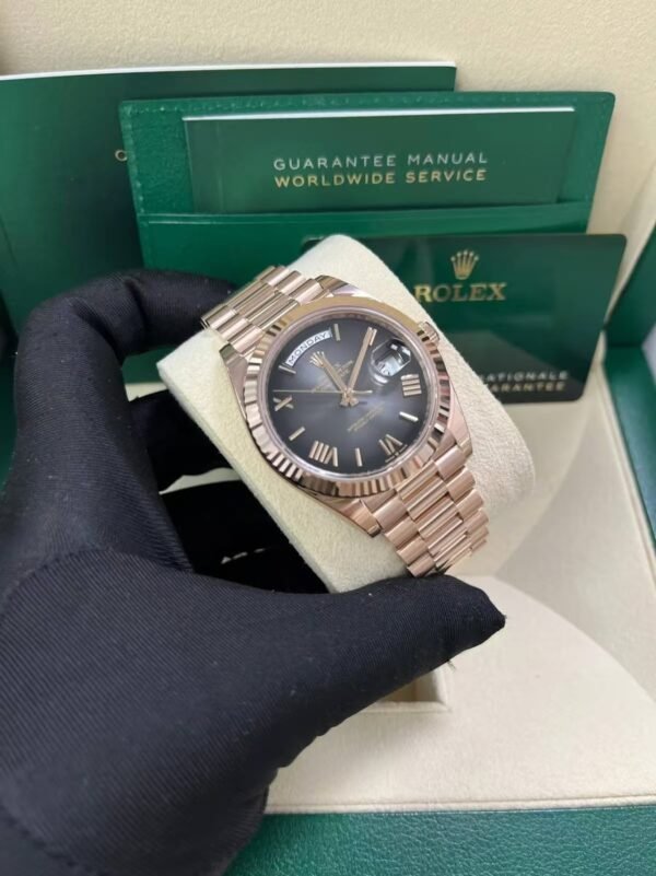 Rolex Day-Date<br>   228235