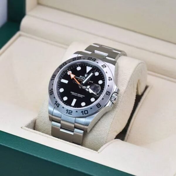 Rolex Explorer II<br>   226570