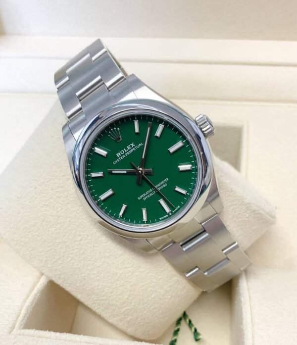 Rolex Oyster Perpetual<br>   R277200