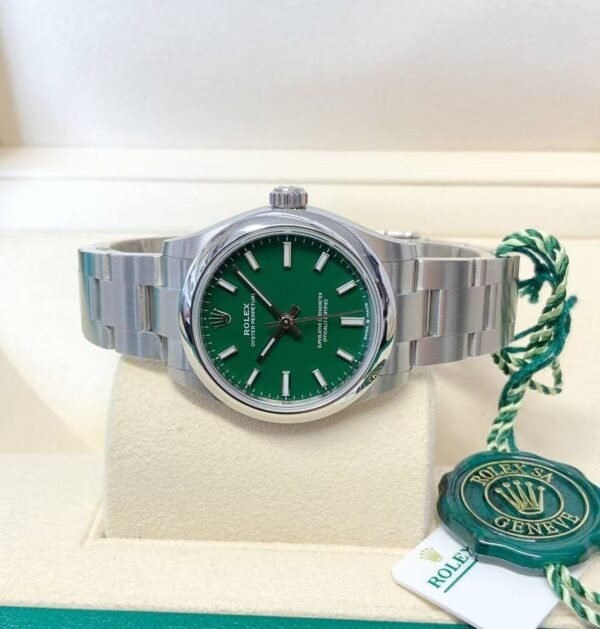 Rolex Oyster Perpetual<br>   R277200